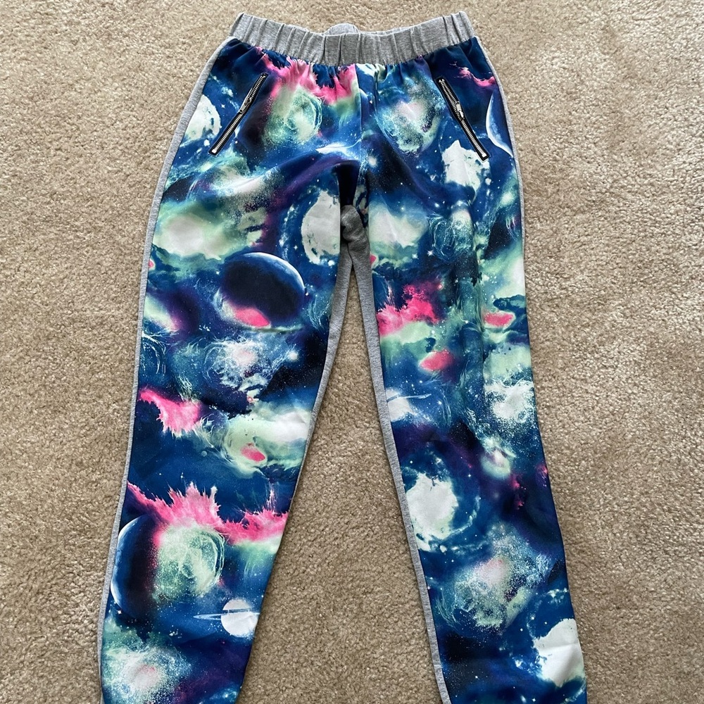 Galaxy joggers